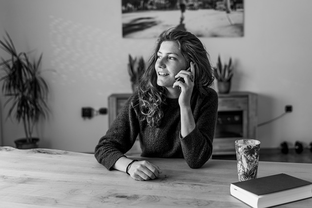 picture of lady making a phone call